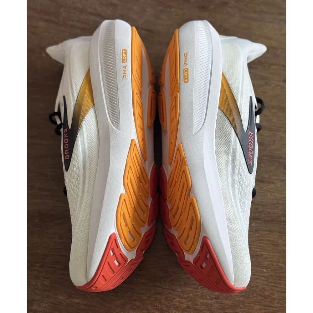 Men’s Size 9 Brooks Revel 9 White Orange Black 110499 1D 141 NIB
